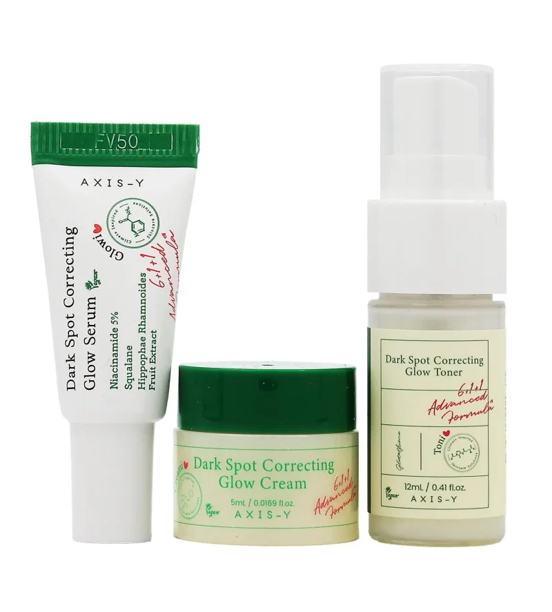 The Mini Glow Trio geschenkset tonifiërende nevel 12 ml + verhelderend serum 5 ml + corrigerende gelcrème