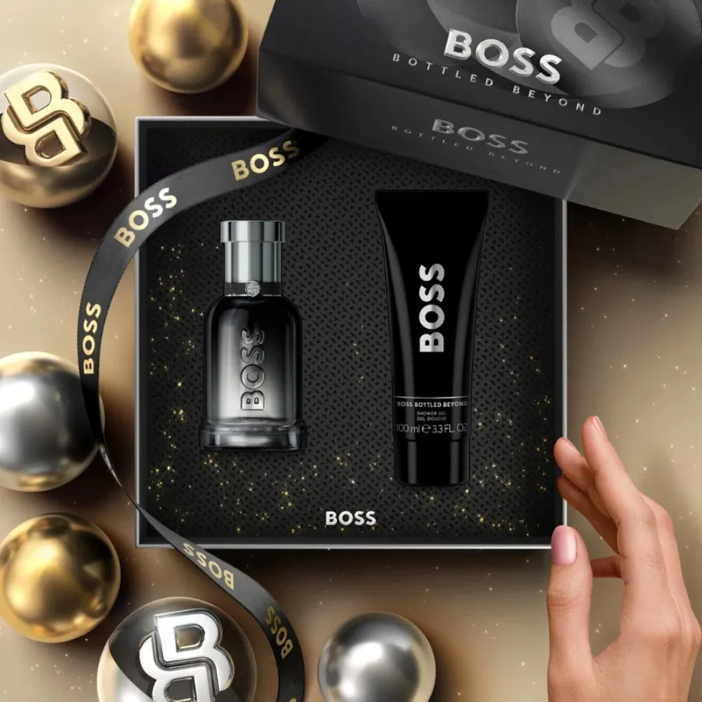 Boss Boss Bottled Beyond eau de parfum voor heren 50 ml + douchegel 100 ml