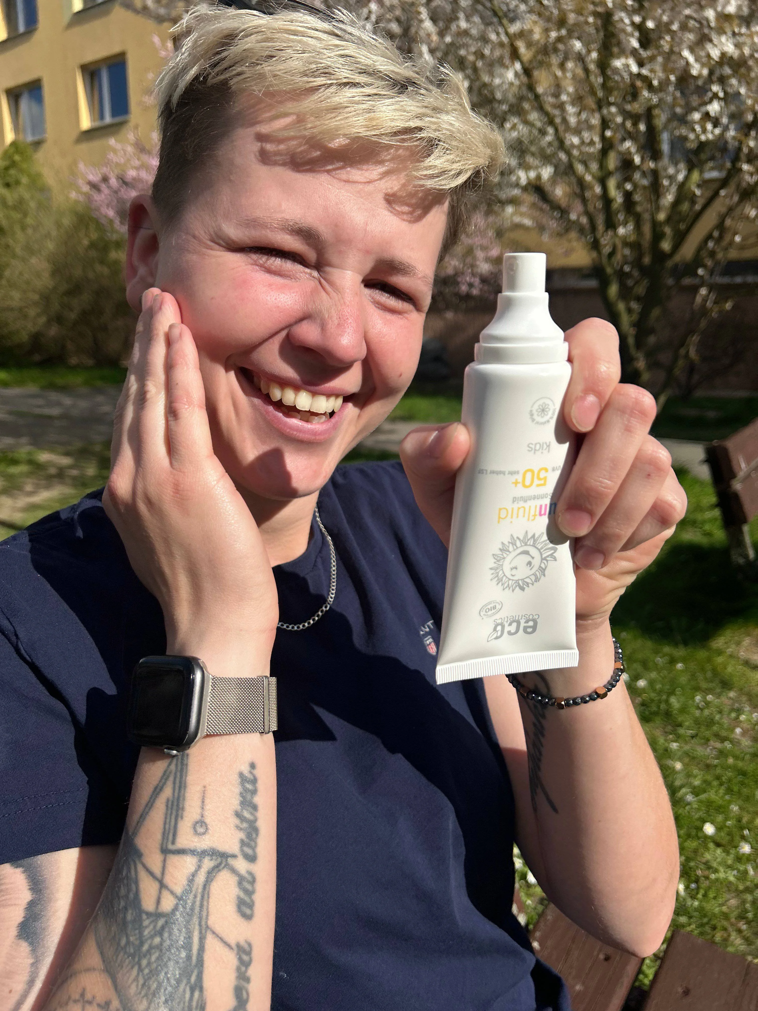 Eco Cosmetics Zonnebrandfluïde voor kinderen SPF 50+ BIO (100 ml) - met natuurlijke minerale zonnefilter
