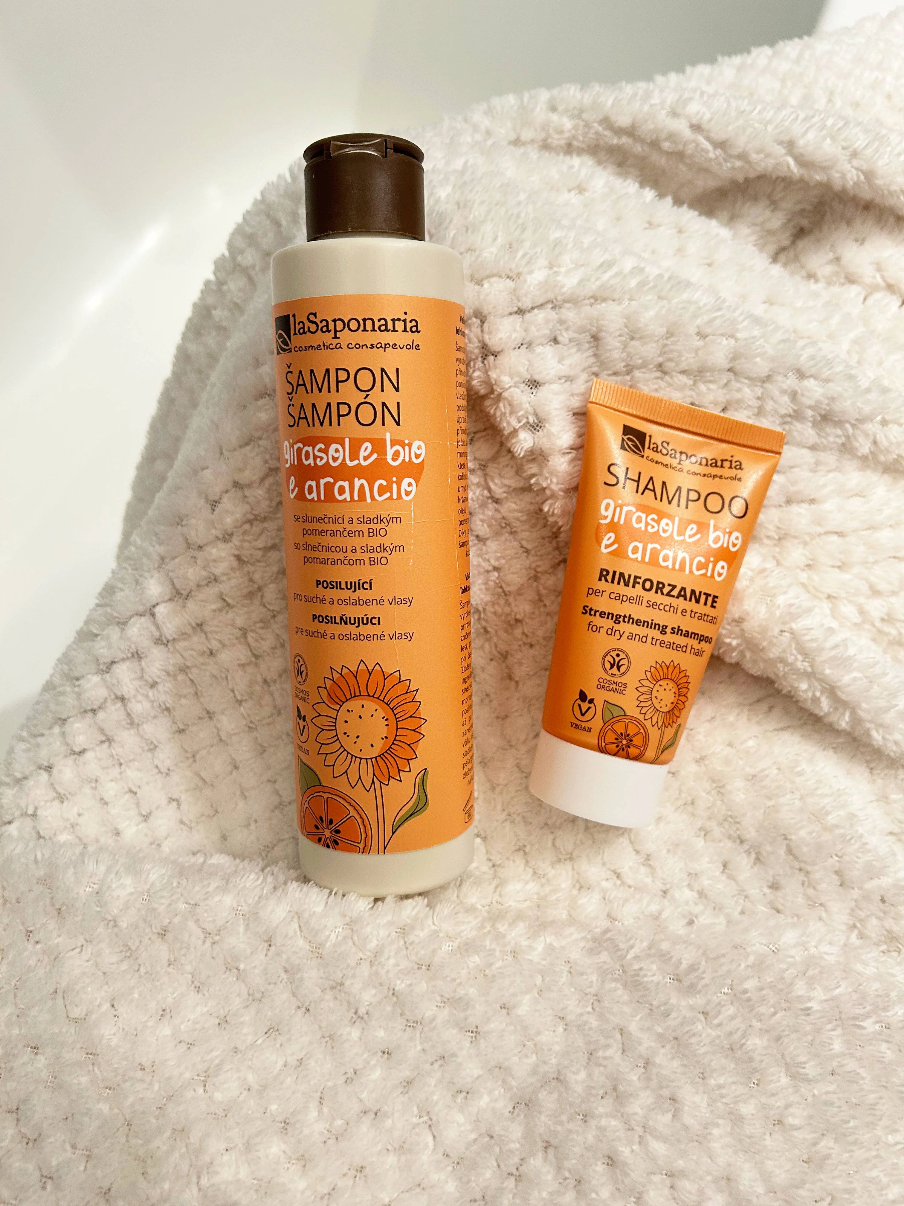 laSaponaria Shampoo met zonnebloem en zoete sinaasappel BIO 30 ml