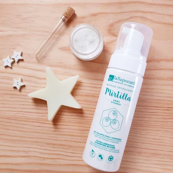 laSaponaria Extra milde reinigingsmousse voor de gevoelige huid BIO 50 ml