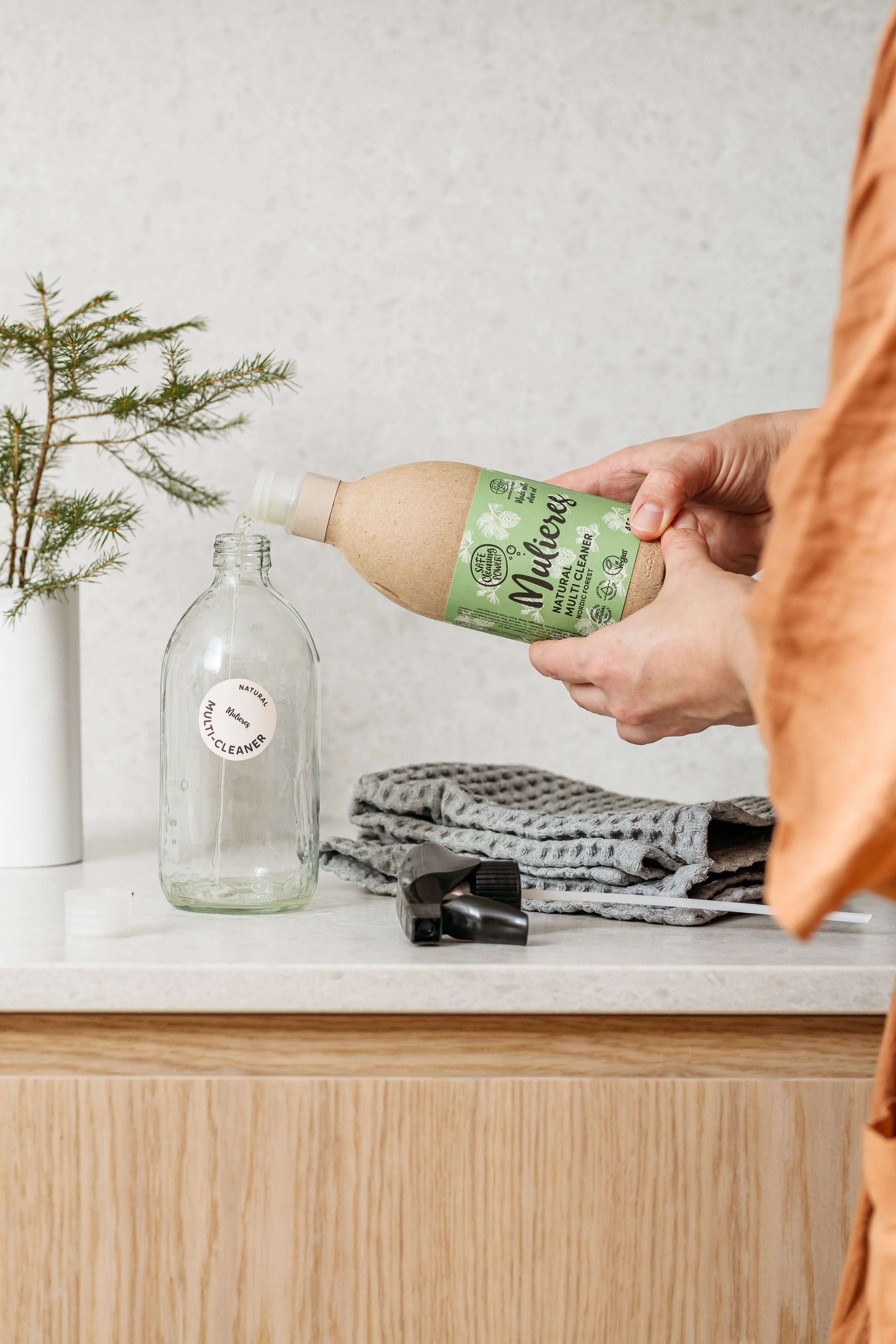Mulieres Geconcentreerde allesreiniger - Scandinavisch bos (450 ml)