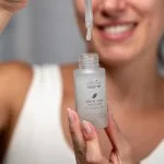 Officina Naturae Gezichtsserum voor de gevoelige huid (30 ml) - kalmeert reactieve huid
