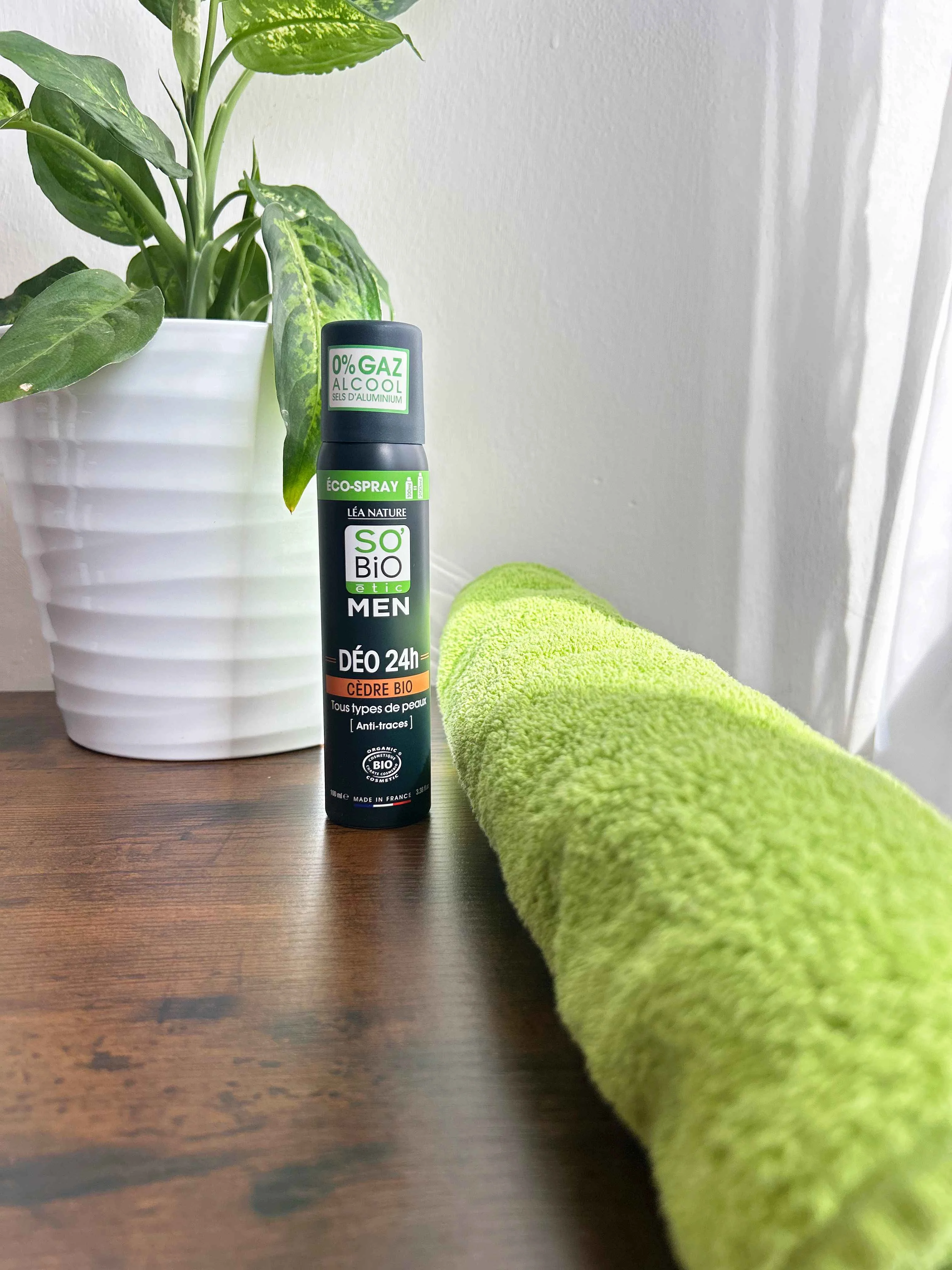 SO’BiO étic Natuurlijke deodorant ECO SPRAY 24u MEN - BIO ceder (100 ml) - tot 24 uur effectief