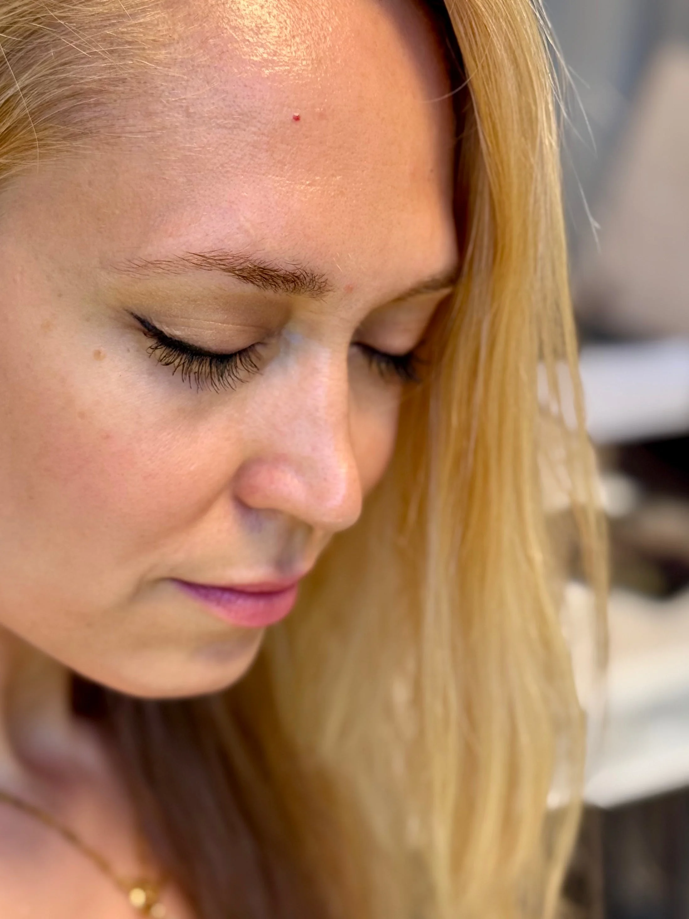SO’BiO étic Vloeibare eyeliner BIO - 01 zwart (3 ml) - accentueert je ogen