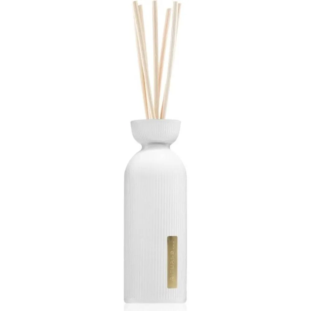 The Ritual of Karma Geurstokjes / 8,45 OZ 250 ml