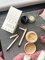 Uoga Uoga Crèmige wenkbrauwpomade (2,5 ml) 797 Pebbles & Salt - Blond - 3 tinten voor optisch vollere wenkbrauwen