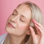 Uoga Uoga Crèmige wenkbrauwpomade (2,5 ml) 797 Pebbles & Salt - Blond - 3 tinten voor optisch vollere wenkbrauwen