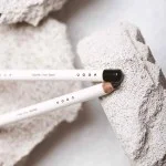 Uoga Uoga Zacht oogpotlood BIO 850 Blacker than Black - Zwart - 4 tinten voor elke look
