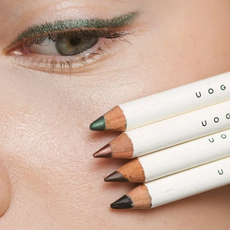 Uoga Uoga Zacht oogpotlood BIO 851 Melting Chocolate - Donkerbruin - 4 tinten voor elke look