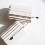 Uoga Uoga Zacht oogpotlood BIO 852 Copper Snake - Lichtbruin parelmoer - 4 tinten voor elke look