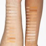 Uoga Uoga Minerale poedermake-up met barnsteen (10 g) 801 Walk in the Dunes - licht, natuurlijk, SPF 15