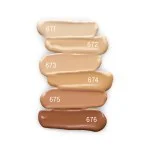 Uoga Uoga Vloeibare concealer (5 ml) Invisible Hero No. 2 - 672 Light Warm - onzichtbare held voor huidoneffenheden