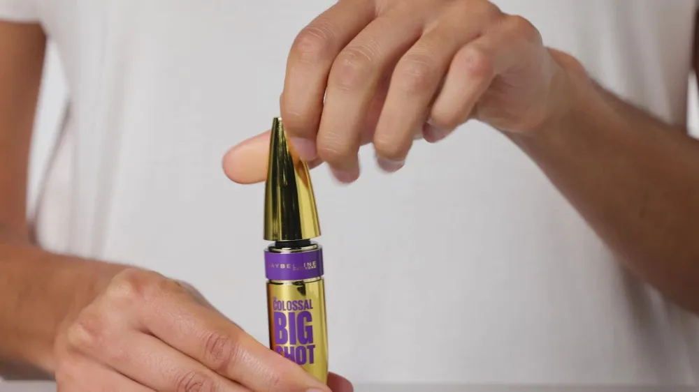 Volum'Express The Colossal Big Shot - Zeer Zwart 10 ml