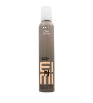 Wella Professionals EIMI Natural Volume haarmousse voor volume met lichte fixatie