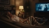 # Waarom vallen we in slaap voor de tv, maar niet in bed