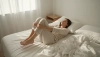 Ochtendstretching nog in bed is goed voor lichaam en geest