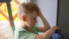 Hoe een kind te helpen zijn sterke emoties te beheersen