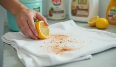 Hoe roest van metaal te verwijderen met natuurlijke methoden en zonder chemicaliën