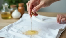 Hoe zich effectief te ontdoen van grasvlekken en uw kleding te beschermen