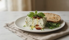 Lichte cottage cheese terrine vol eiwitten zal u verzadigen