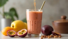 Passievrucht is een exotische vrucht die verrast met zijn smaak, en daarom is het de moeite waard om