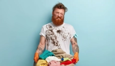 Hoe verwijder je vetvlekken uit kleding?