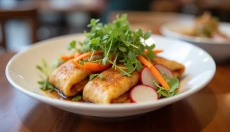 Nem Rán en hun knapperige smaak brengt je naar Vietnam