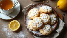 Gebarsten koekjes zijn een gemakkelijke manier om gasten te betoveren.