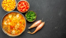 Bewaar de zomer met ingemaakt groentelecho